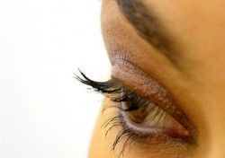 Дигитално огледало за перфектен грим