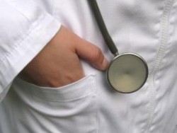 Лекарите се отказват от протести до средата на месец март