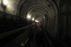 Отвориха временно исторически тунел под Темза в Лондон