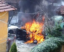 Изгоря лек автомобил „Опел Корса”
