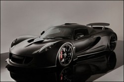 Hennessy Venom GT с първи официални снимки