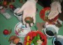 Баби и внучета багриха яйца по стари рецепти