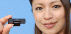 Sharp създаде първата мобилна 3D камера 