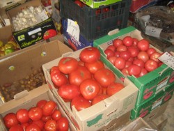 Клиентите предпочитат домати родно производство, според търговци