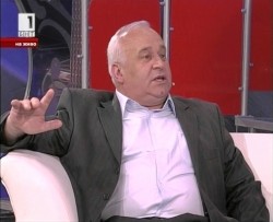 Кметът покани Димитър Цонев на печено агне