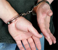 Арестуваха трима за отвличане на младеж в Хасково