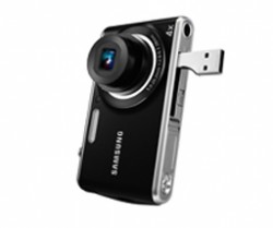 Новият фотоапарат на Samsung е с вградена USB връзка