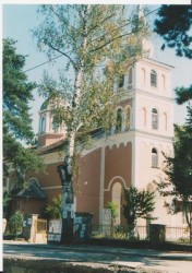 На 6 септември – изложба на открито в двора на църквата