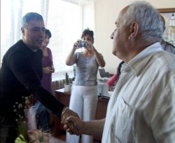 Кметът Георги Георгиев поздрави   пожарникарите от Ботевград, които участваха в гасенето на пожарите в Русия