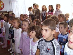 Есенен празник се проведе в детска градина “Синчец”