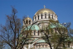Хиляди граждани и служители на църквата участват в националното литийно шествие за изучаването на предмет „Религия