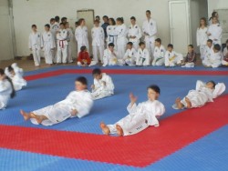 Клубът Таек-кион се завърна с много отличия от републиканския турнир в Севлиево