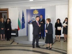 Соня Василева от ГПЧЕ удостоена с  наградата “Константин Величков” на МОН