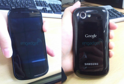 Първа информация и снимки на Nexus 2