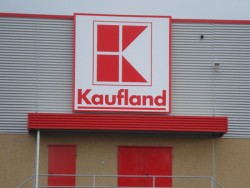 Хипермаркет от веригата “Кауфланд” отваря врати в Ботевград