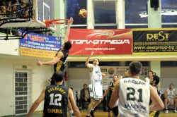 Балкан измъкна победата срещу Ямбол