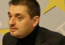 Депутатът Кирил Добрев пред botevgrad.com: 800 000 българи се подслушват!