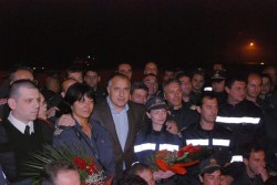 Българските пожарникари се завърнаха от успешна мисия в Израел