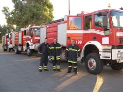 Снимки от мисията на нашите пожарникари в Израел 