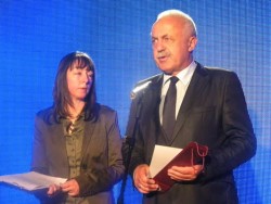 Кметът инж.Богомил Георгиев получи награда за принос в развитието на туризма в Етрополе