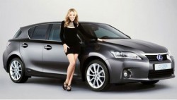 Кайли Миноуг вдига "тиха революция" за Lexus
