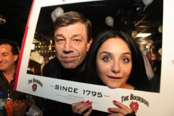 Г-н Олинеза: Искаш ли да ти навра главата в задника?