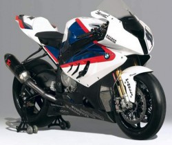 BMW S1000RR е „Международен мотоциклет на 2010 година”