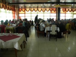 Пенсионери от четири общини посрещнаха пролетта в Етрополе