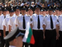 25 лева е таксата за кандидатстване в Академията на МВР