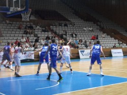 Балкан срещу Евроинс Черно море на 1/2финала при юношите