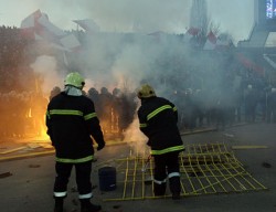 Футболните вандали пак се разписаха в София 