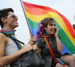 Гейове "съгласуваха" парада с МВР