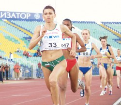 Даниела Йорданова втора на 3000 м на Купа Европа,България води след първия ден