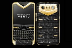 Vertu изработено от въглеродни влакна