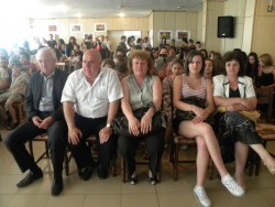 В СОУ „Хр.Ясенов” връчиха документите за завършено образование