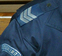 Разследват варненски полицаи за подкуп 