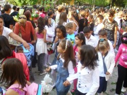 Първият училищен звънец удари за 3 661 ученици от община Ботевград
