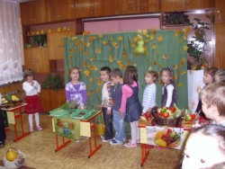 “Есенен пазар” организираха в ЦДГ „Слънце”