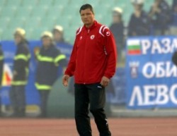 Назначиха Любослав Пенев за селекционер на националния футболен отбор