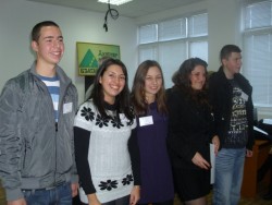 Проектът „Надежда за деца”  бе класиран на първо място в първия кръг на Иновационния лагер в Техникума