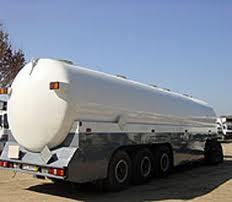 Две цистерни блокираха пътя за София край село Лютидол