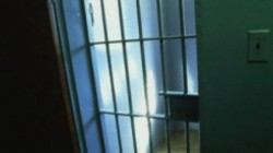 Оставиха съпрузи за постоянно в ареста заради шведска тройка