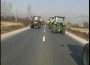 Около 200 трактора участват в протестно шествие от ПИК-а до Скравена и обратно