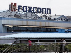 Опит за масово самоубийство във Foxconn