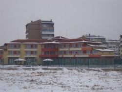 Въвеждат денонощно обслужване в Дома за възрастни хора