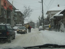 Над 80 на сто от гласувалите в анкетата на botevgrad.com смятат, че снегопочистването в Ботевград е пълен провал