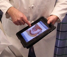 Всеки четвърти лекар в Европа ползва iPad