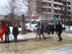 Ботевградчани почетоха паметта на Апостола