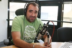 Крис ще се изяви в радио ефира на Дарик на 24.02.2012 г 