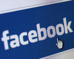 Facebook пести от R&D дейности